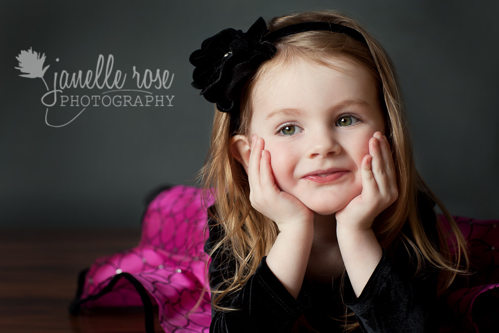 Cheyenne Child and Family Photographer | My Little Ladybug