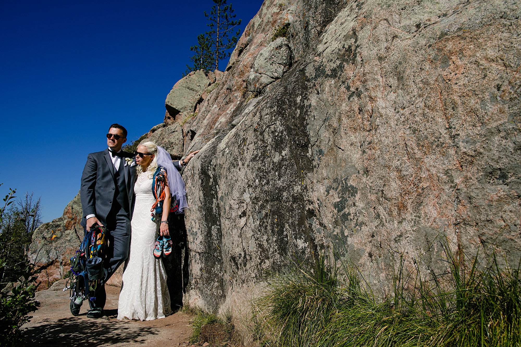 vedauwoo wedding, bride and groom with climbing gear