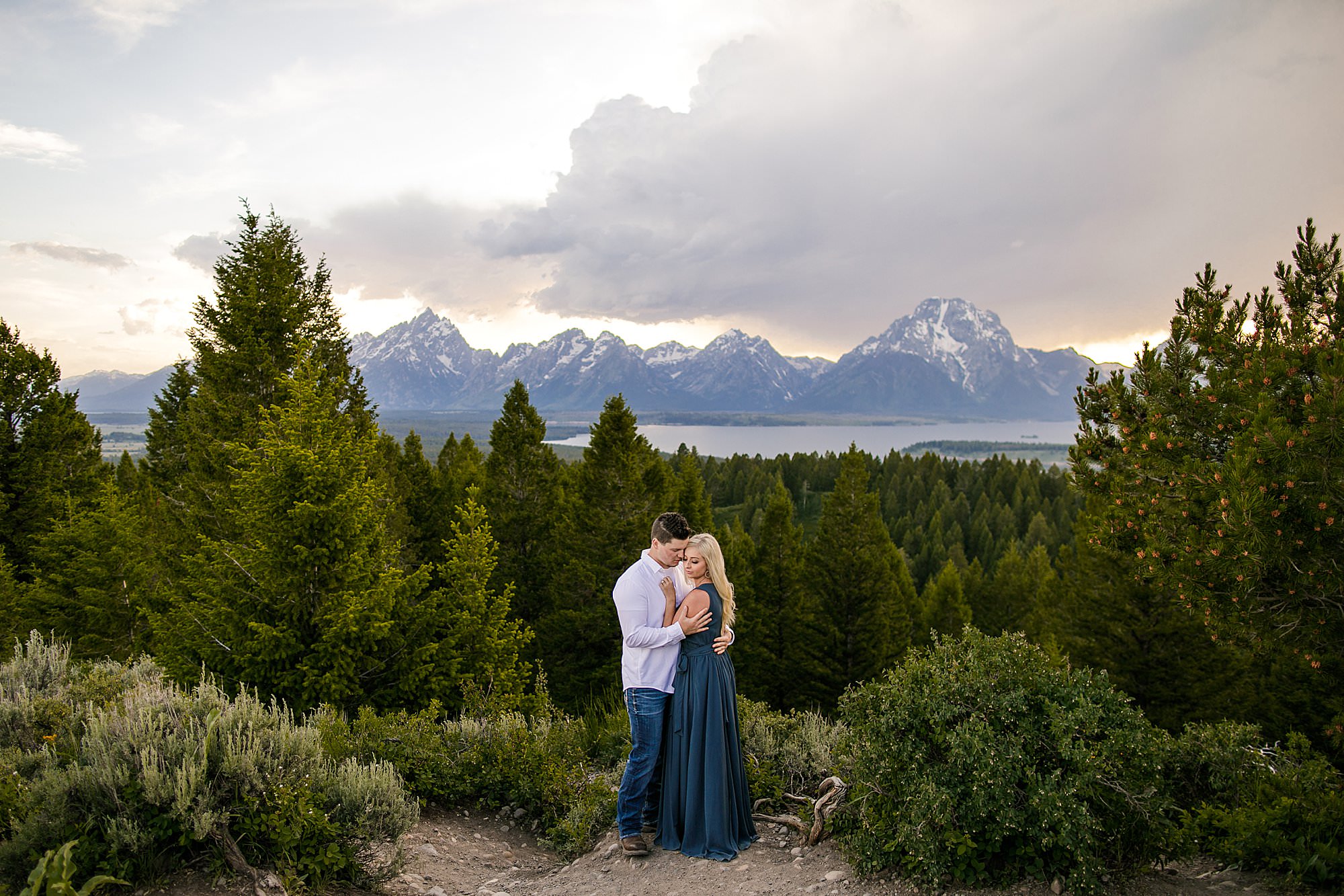 signal mountain couple