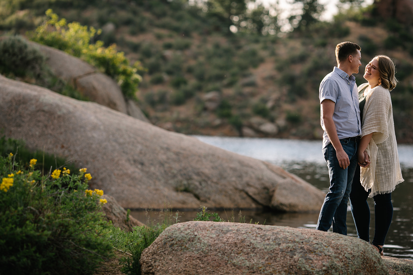 Summer lake engagement photos in Wyoming