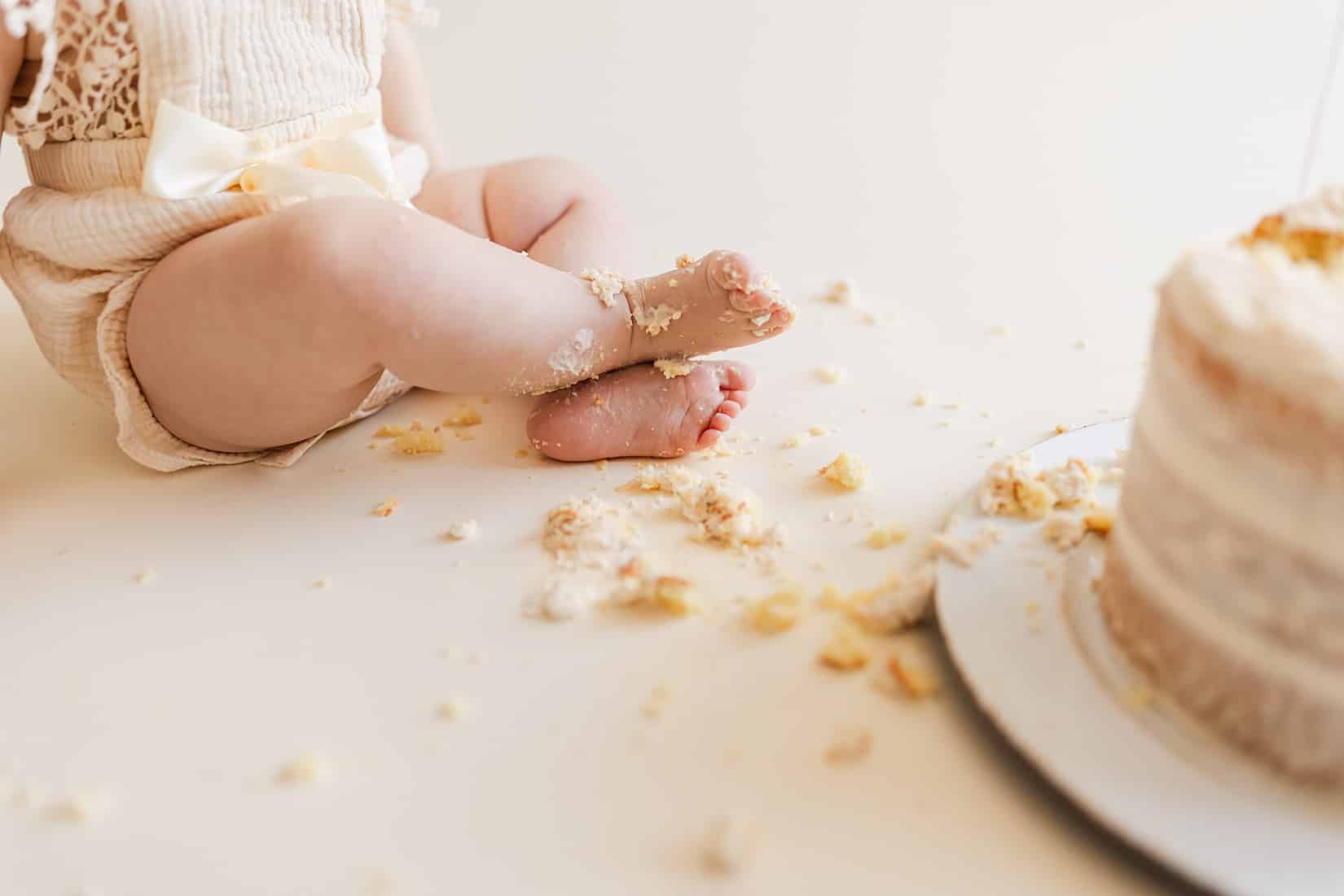 cake first birthday photos